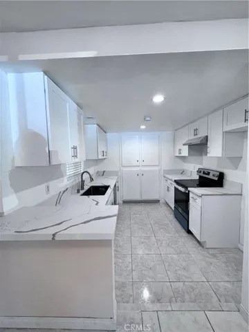 380 Temple Avenue, Long Beach, California 90814