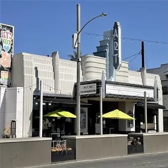 380 Temple Avenue, Long Beach, California 90814