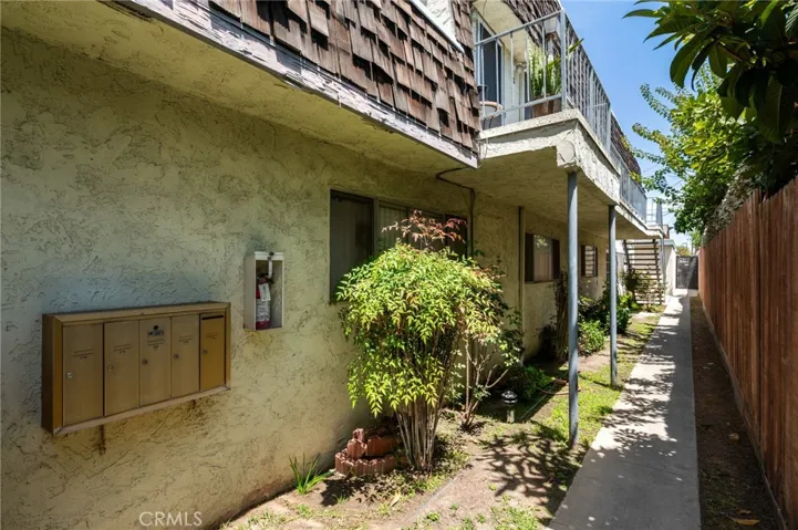 380 Temple Avenue, Long Beach, California 90814