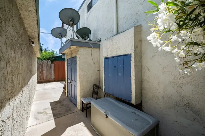 380 Temple Avenue, Long Beach, California 90814