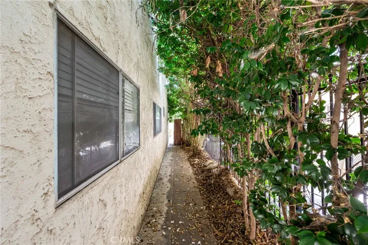 380 Temple Avenue, Long Beach, California 90814