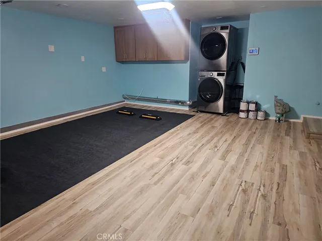 Garage with washer & dryer
