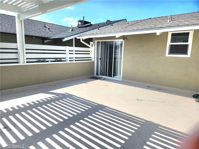 Upstairs lanai with direct access to upstairs Master Bedroom