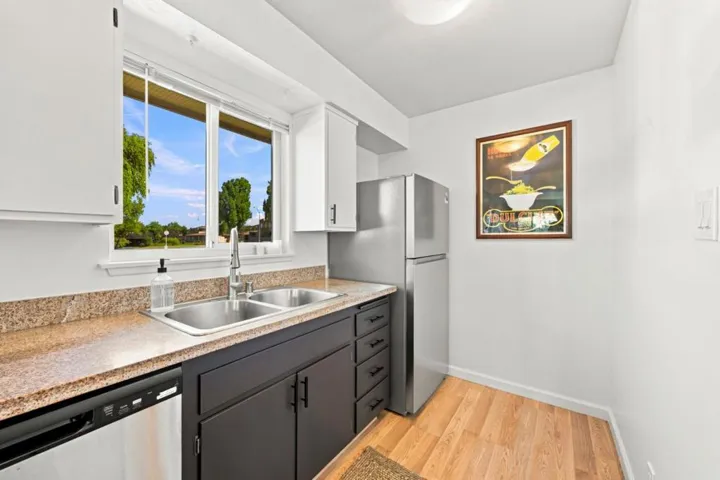1576 Marina Court A, San Mateo, California 94403
