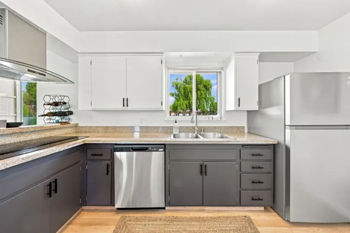1576 Marina Court A, San Mateo, California 94403