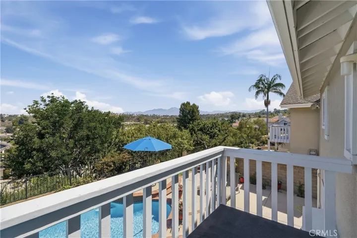 27411 Betanzos, Mission Viejo, California 92692