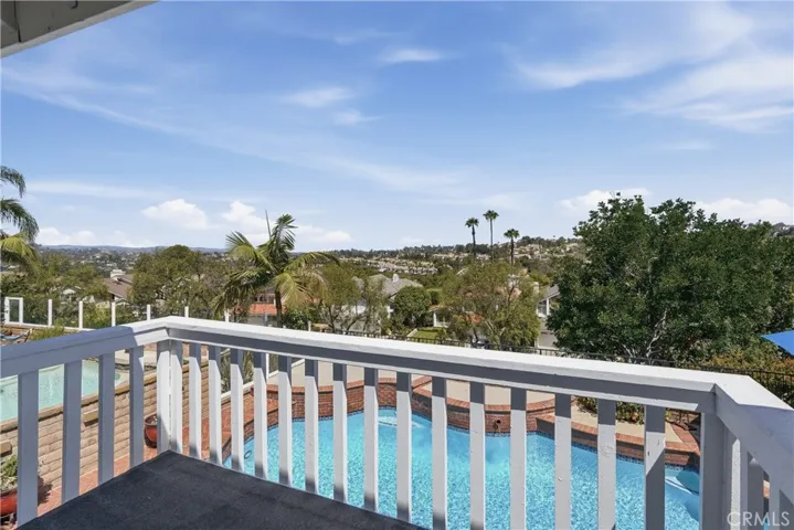27411 Betanzos, Mission Viejo, California 92692