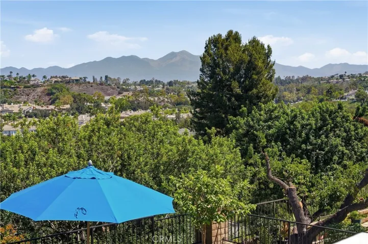 27411 Betanzos, Mission Viejo, California 92692