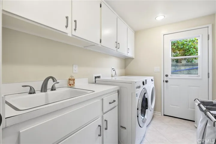 27411 Betanzos, Mission Viejo, California 92692