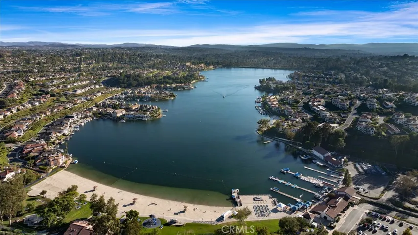 27411 Betanzos, Mission Viejo, California 92692