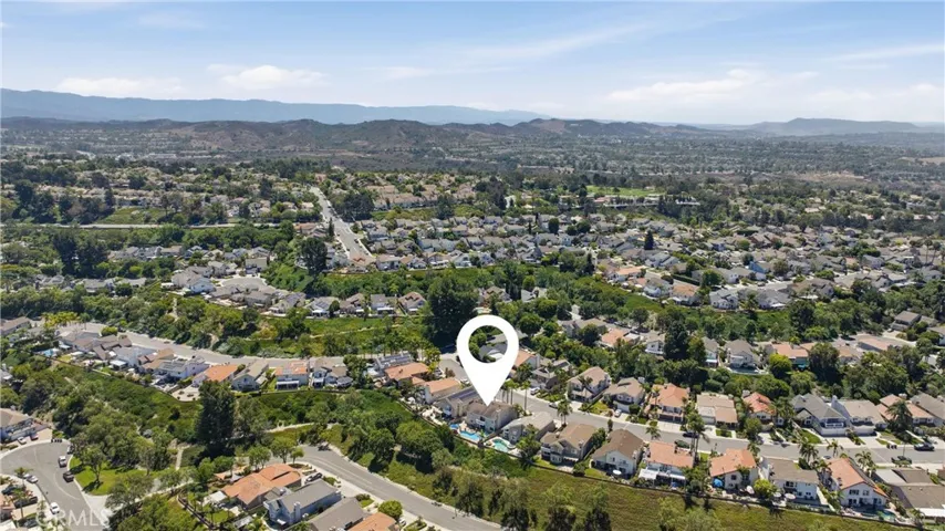27411 Betanzos, Mission Viejo, California 92692