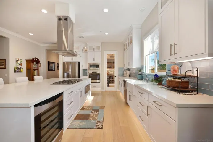 26549 Roseate Cir, Menifee, California 92584