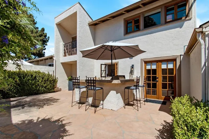 137 Via Coronado, Rancho Santa Fe, California 92091