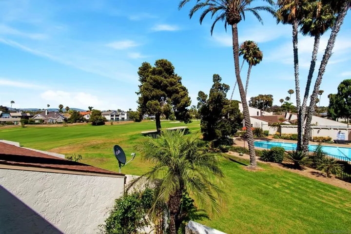 137 Via Coronado, Rancho Santa Fe, California 92091