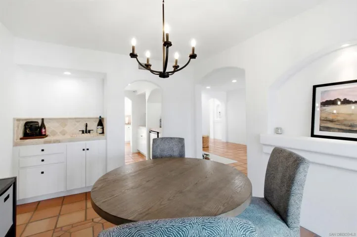 137 Via Coronado, Rancho Santa Fe, California 92091