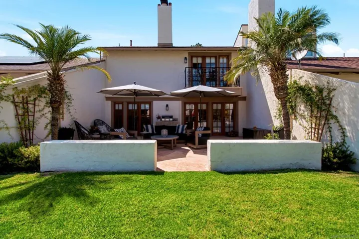 137 Via Coronado, Rancho Santa Fe, California 92091