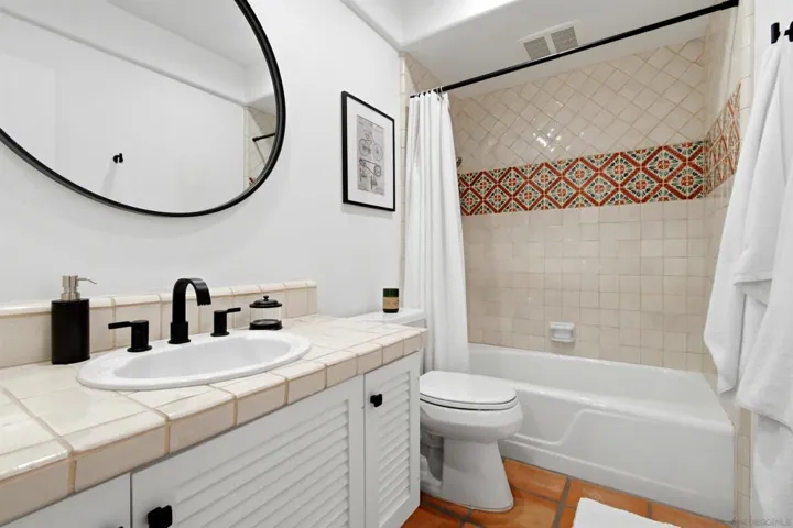 137 Via Coronado, Rancho Santa Fe, California 92091