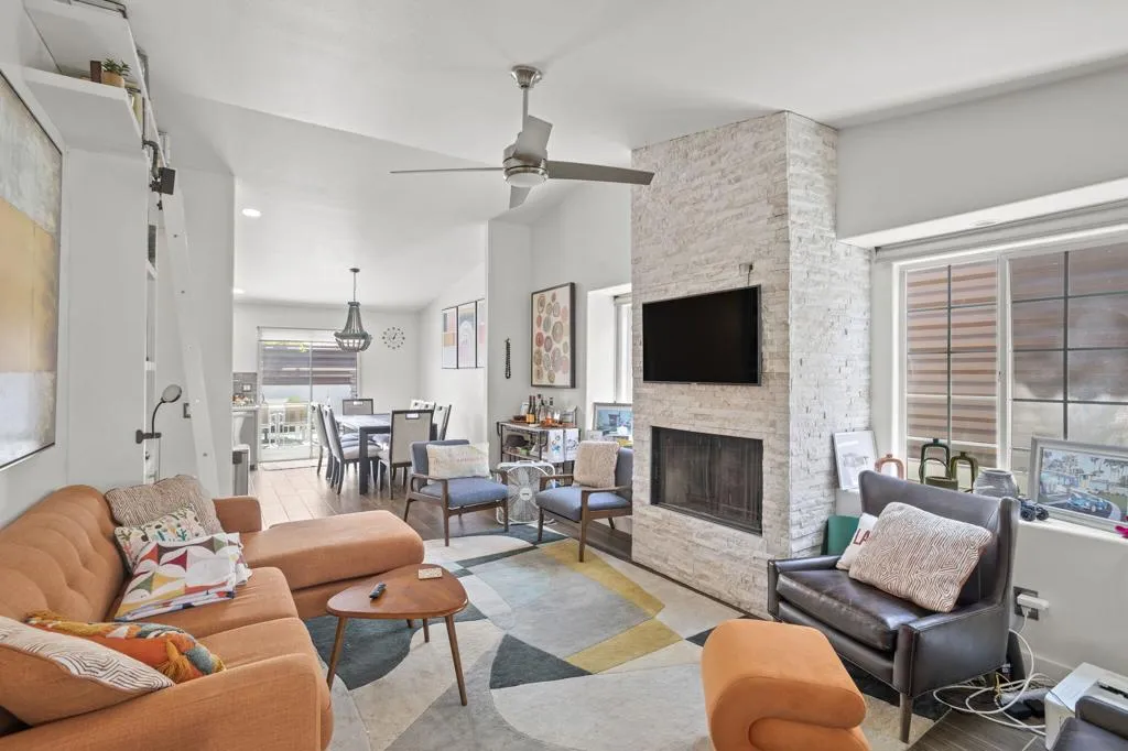 3-web-or-mls-52280-avenida-ramirez