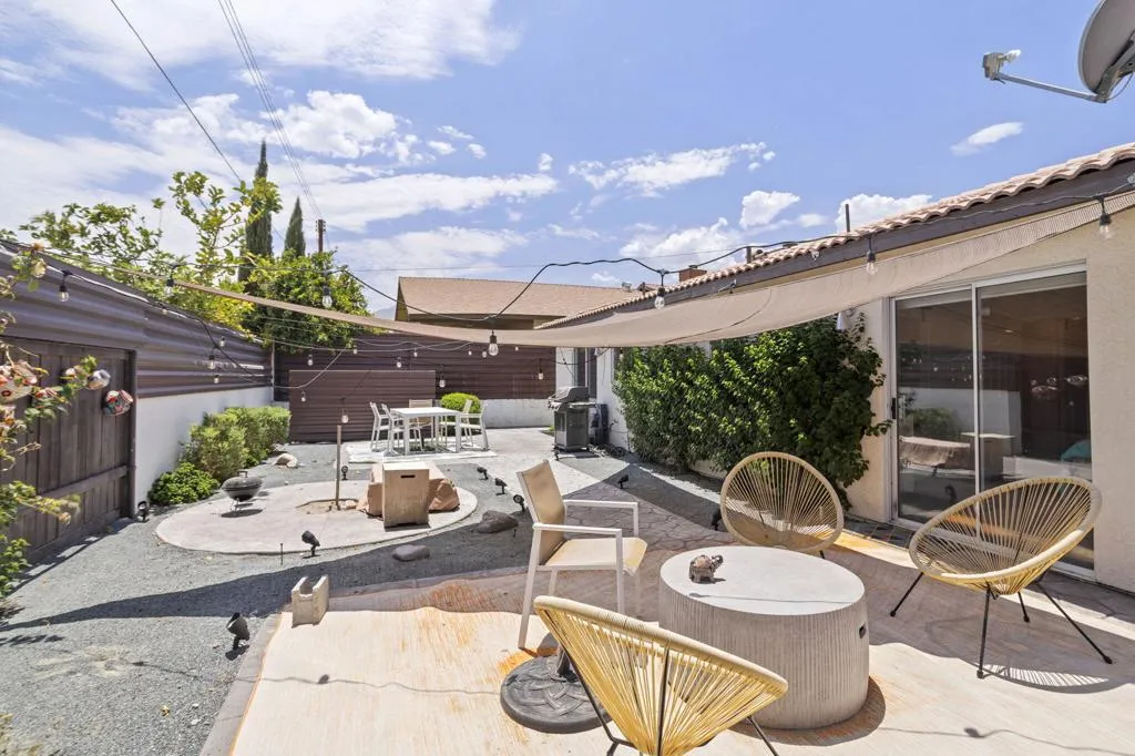 19-web-or-mls-52280-avenida-ramirez