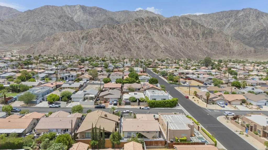 30-web-or-mls-52280-avenida-ramirez