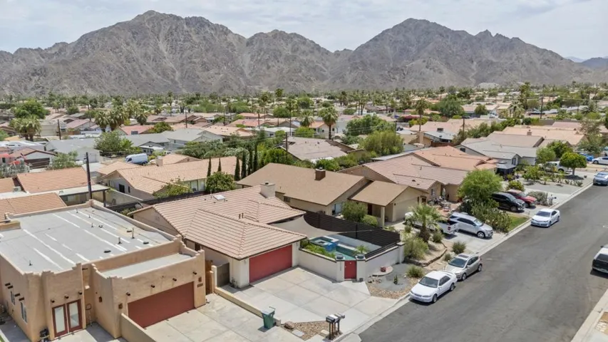 28-web-or-mls-52280-avenida-ramirez