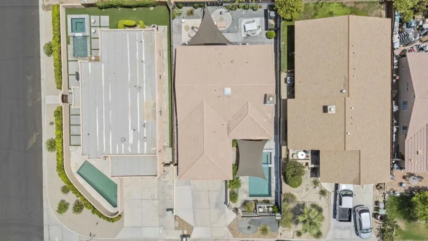33-web-or-mls-52280-avenida-ramirez