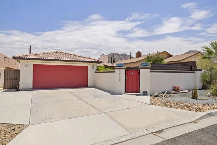 1-web-or-mls-52280-avenida-ramirez