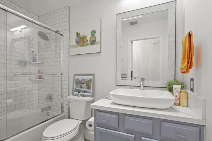 17-web-or-mls-52280-avenida-ramirez