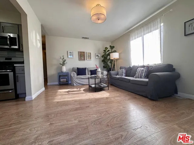 2118 Marengo Avenue, Altadena, California 91001