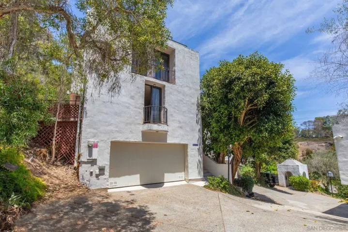 8354 Gilman Dr., La Jolla, California 92037
