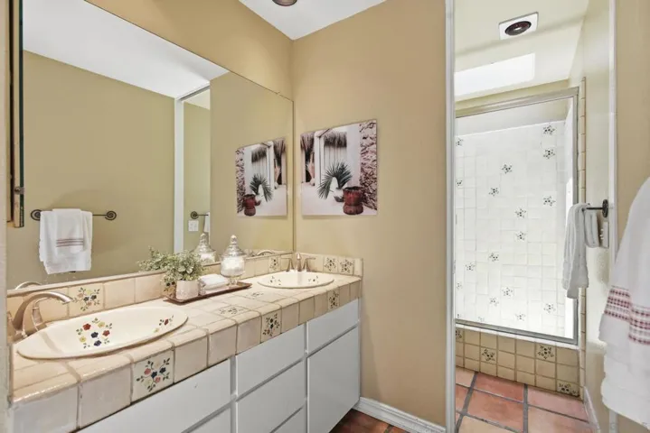 8354 Gilman Dr., La Jolla, California 92037