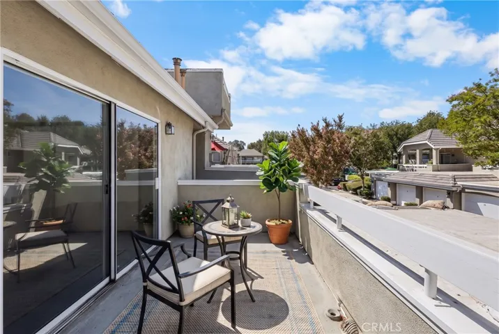 26127 Mcbean Parkway 35, Valencia, California 91355