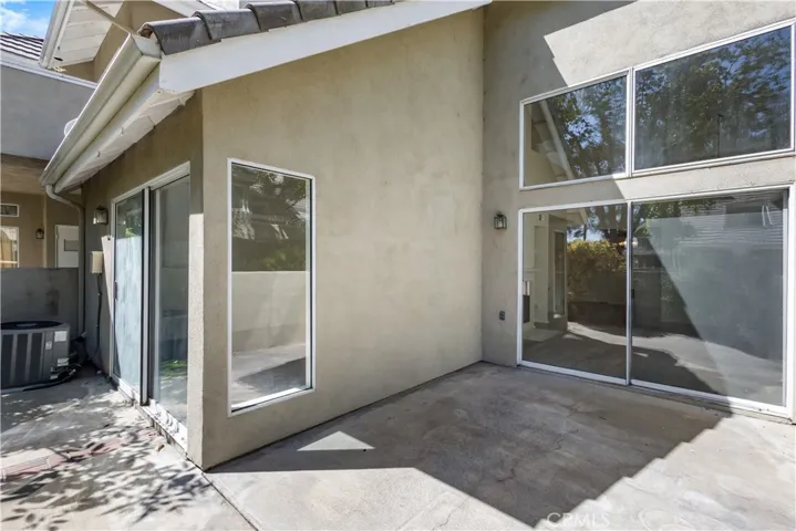 26127 Mcbean Parkway 35, Valencia, California 91355