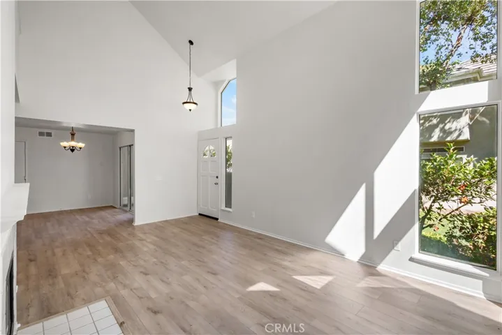 26127 Mcbean Parkway 35, Valencia, California 91355