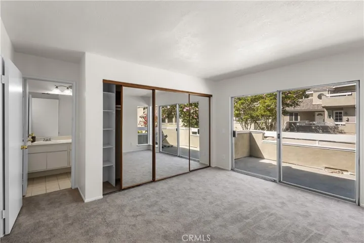 26127 Mcbean Parkway 35, Valencia, California 91355