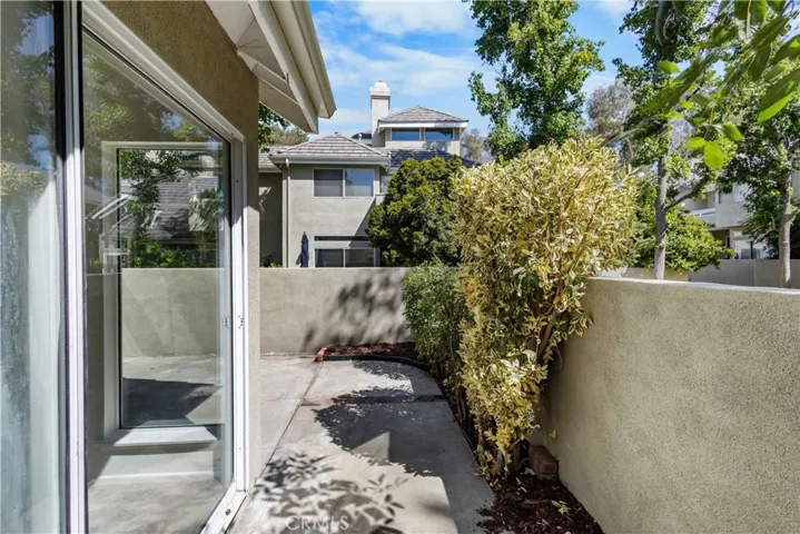 26127 Mcbean Parkway 35, Valencia, California 91355