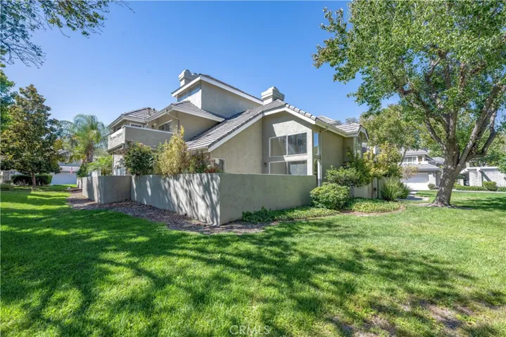 26127 Mcbean Parkway 35, Valencia, California 91355
