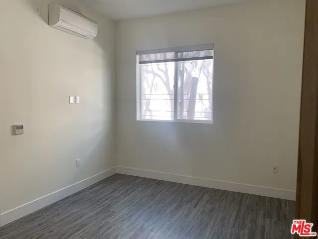 11115 Mccormick Street 401, North Hollywood, California 91601