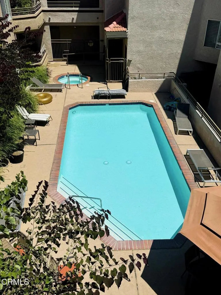 Pool Pool