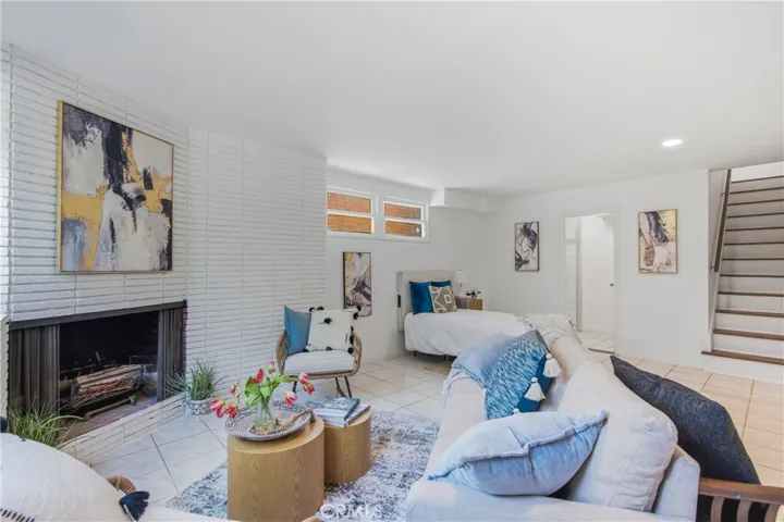 130 Sequoia, Pasadena, California 91105