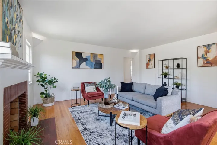 130 Sequoia, Pasadena, California 91105