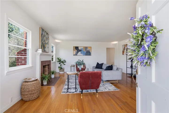 130 Sequoia, Pasadena, California 91105