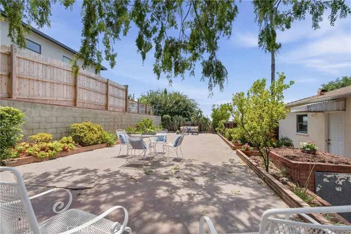 130 Sequoia, Pasadena, California 91105