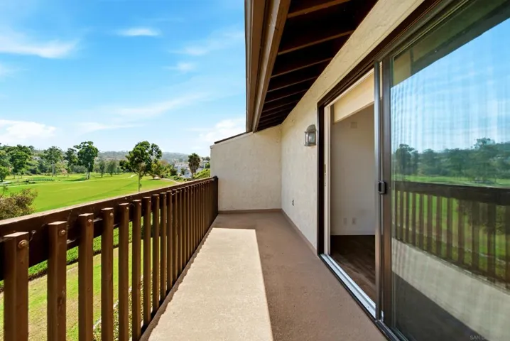 2510 Navarra 505, Carlsbad, California 92009