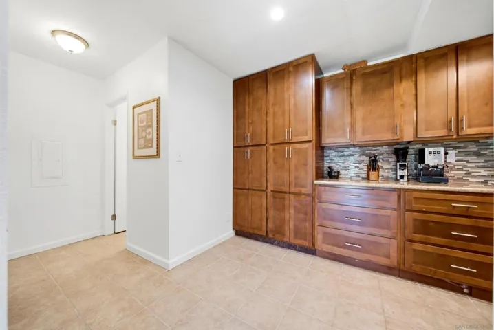 2510 Navarra 505, Carlsbad, California 92009
