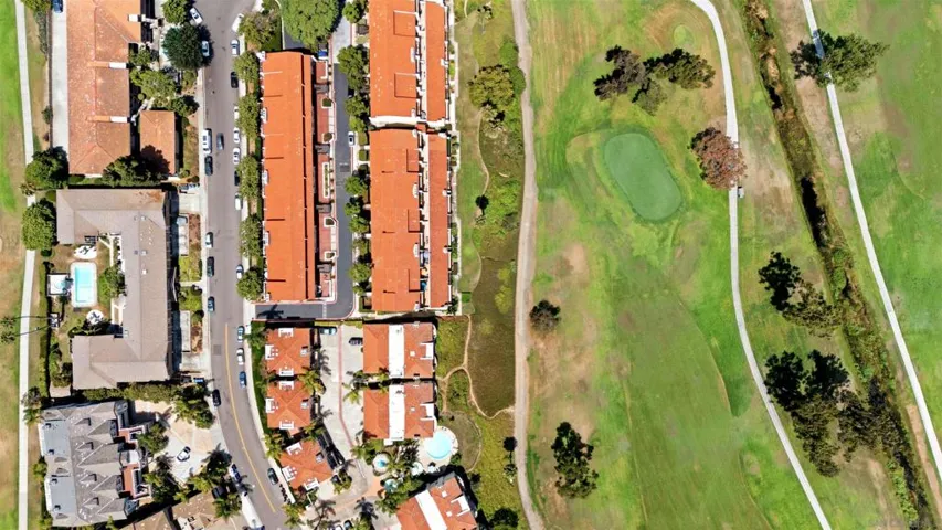 2510 Navarra 505, Carlsbad, California 92009
