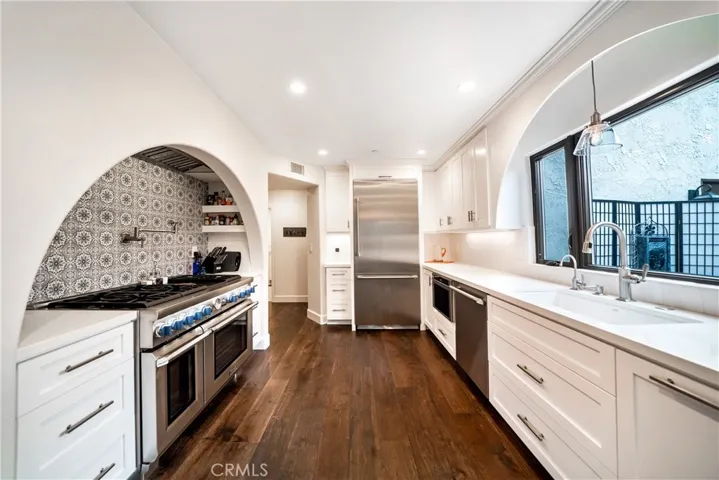 1 Calle Prima, Dana Point, California 92624