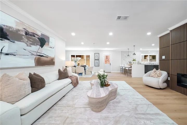 4434 W 59th, Los Angeles, California 90043