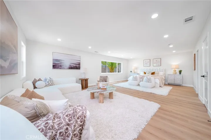 4434 W 59th, Los Angeles, California 90043