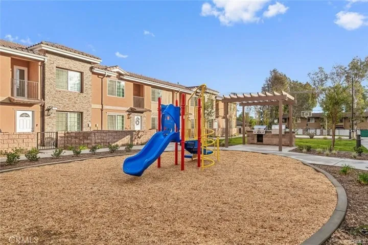 16408 Valencia Avenue 110, Fontana, California 92335
